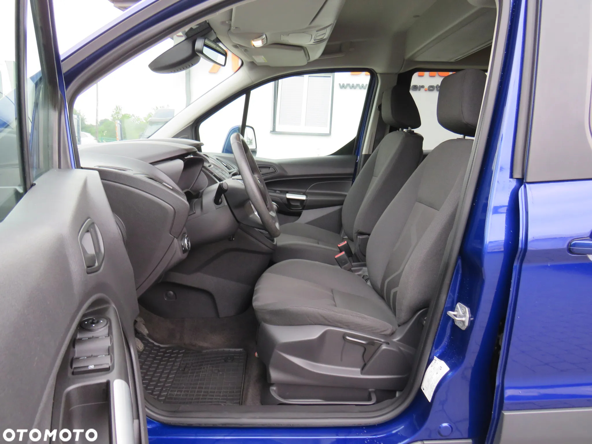 Ford Tourneo Connect 1.0 EcoBoost Start-Stop Trend - 28