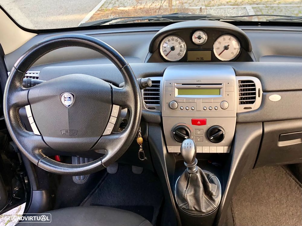 Lancia Ypsilon 1.2 8v Oro - 8