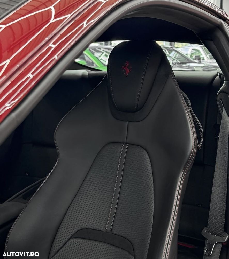 Ferrari Roma - 16