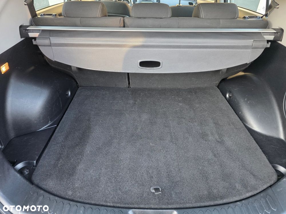 Kia Sportage - 14