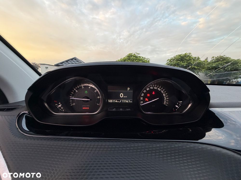 Peugeot 2008 PureTech 110 Stop&Start EAT6 GT-Line Edition - 27
