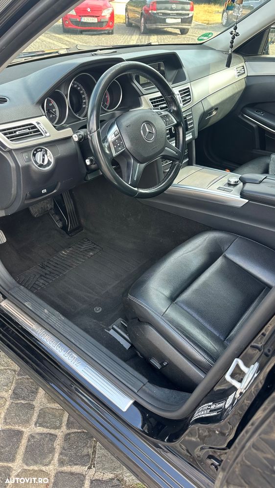 Mercedes-Benz E - 9