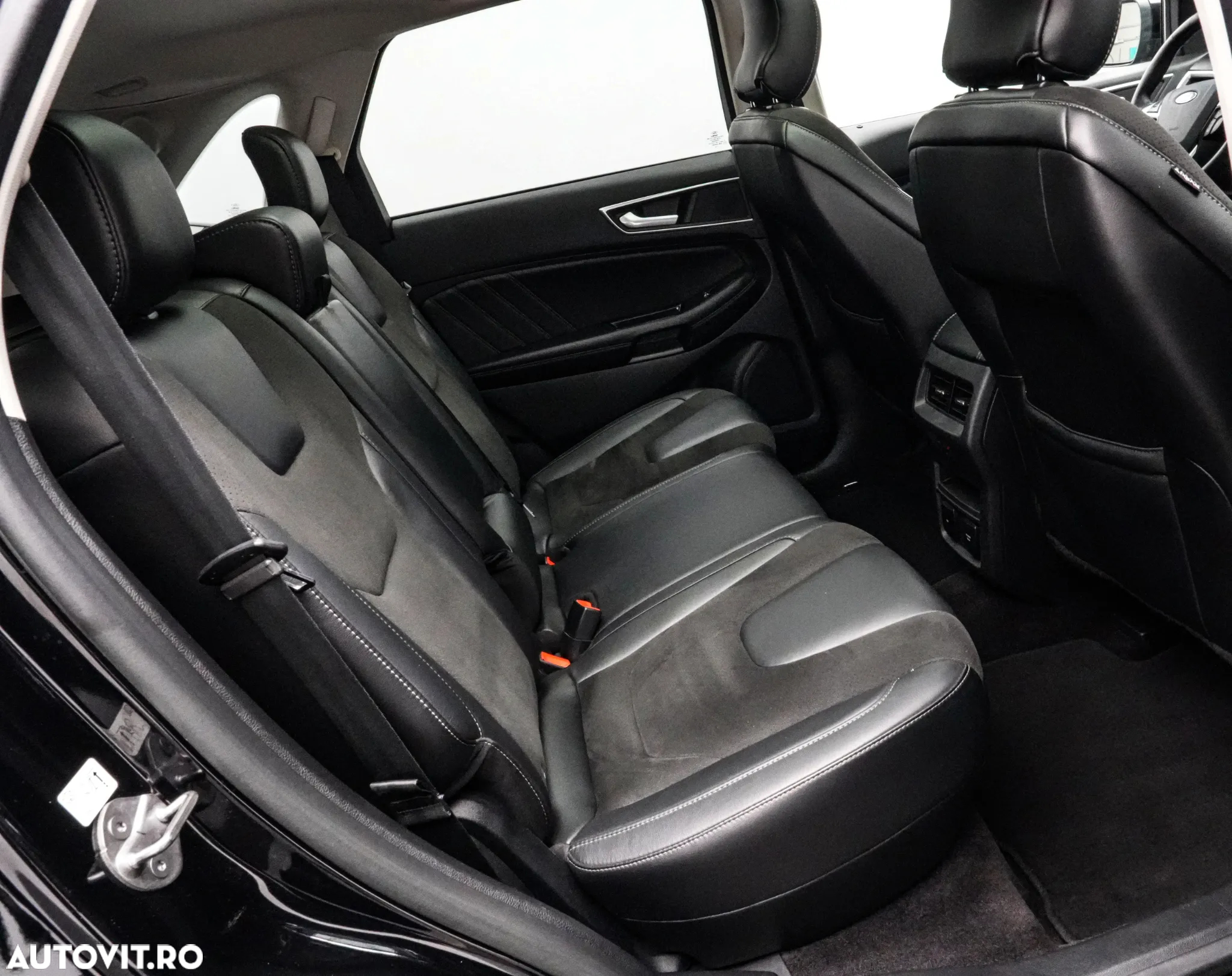 Ford Edge 2.0 TDCi Powershift Sport - 16