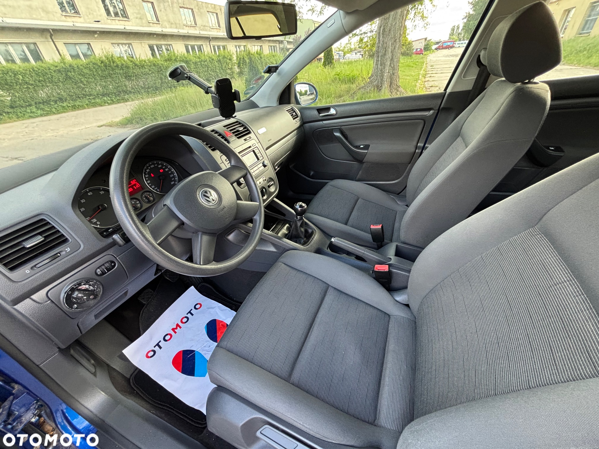Volkswagen Golf 1.6 Comfortline - 12