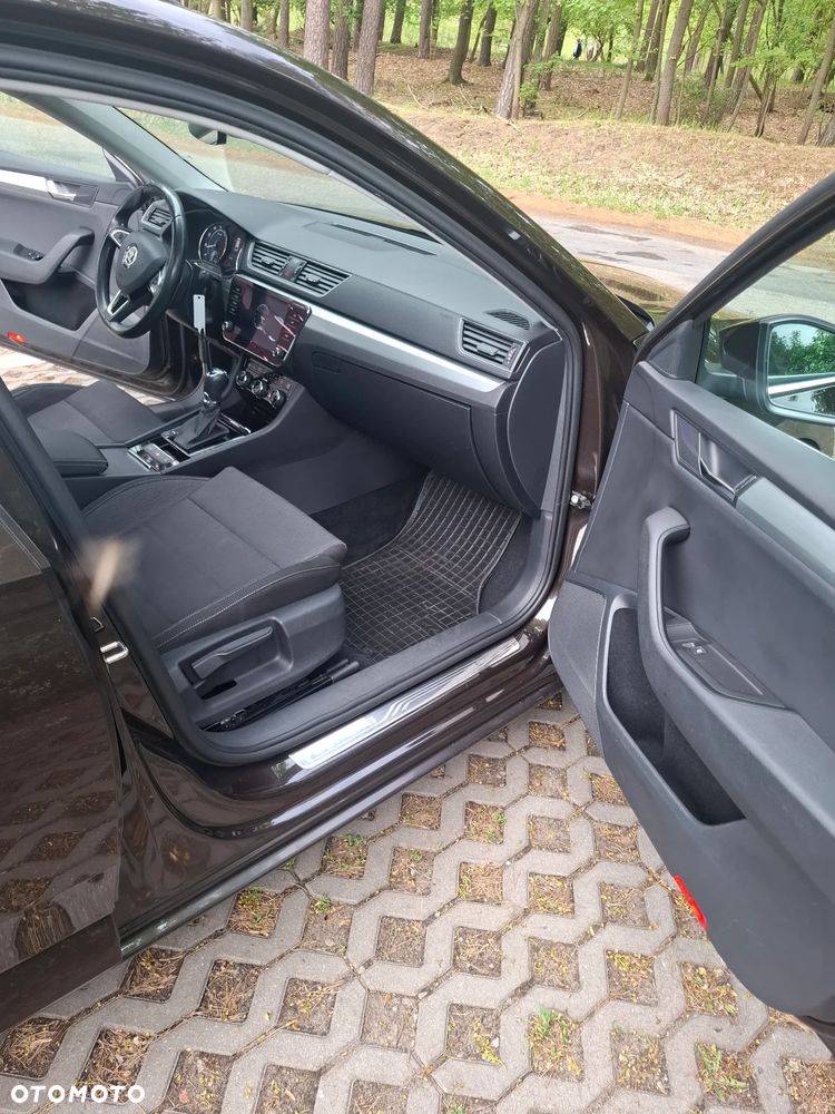 Skoda Superb 1.4 TSI ACT DSG Ambition - 36