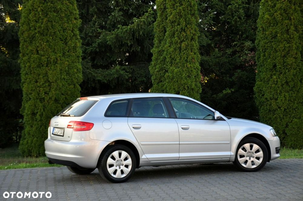 Audi A3 Sportback - 5