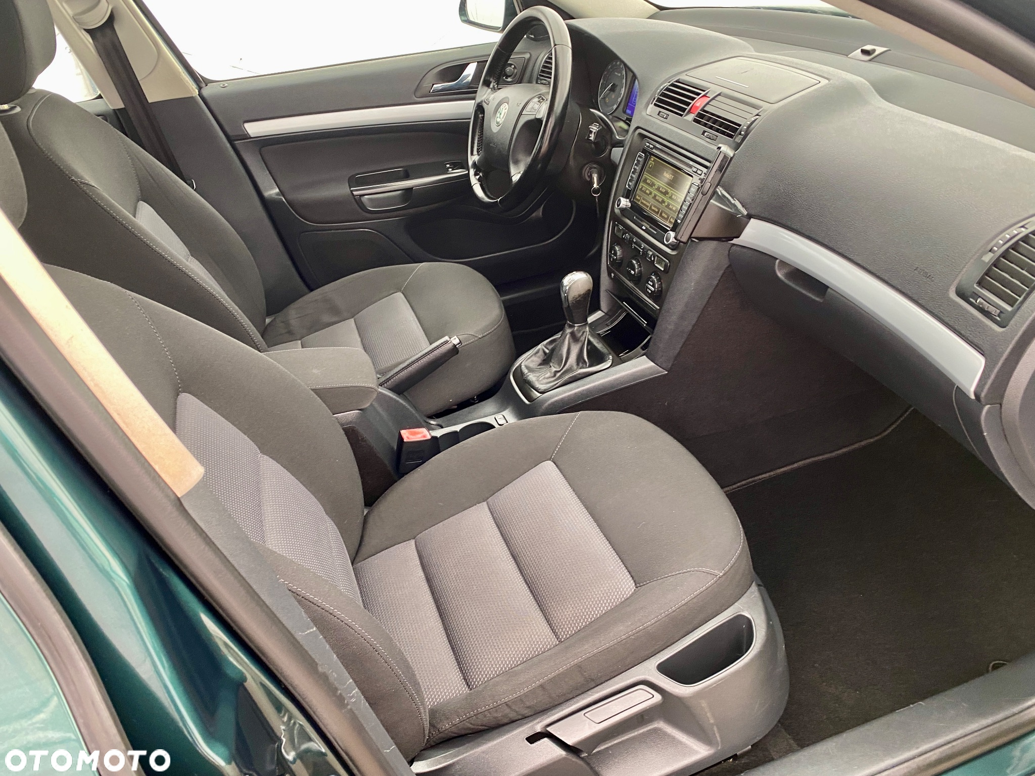 Skoda Octavia 2.0 TDI DPF Elegance - 11