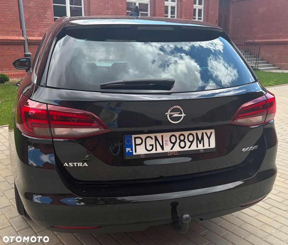 Opel Astra 1.6 CDTI Cosmo - 32
