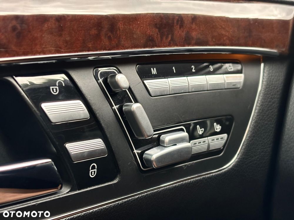 Mercedes-Benz Klasa S 350 4Matic 7G-TRONIC - 21