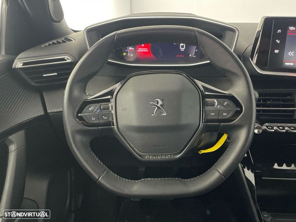 Peugeot 2008 1.2 PureTech Allure - 14