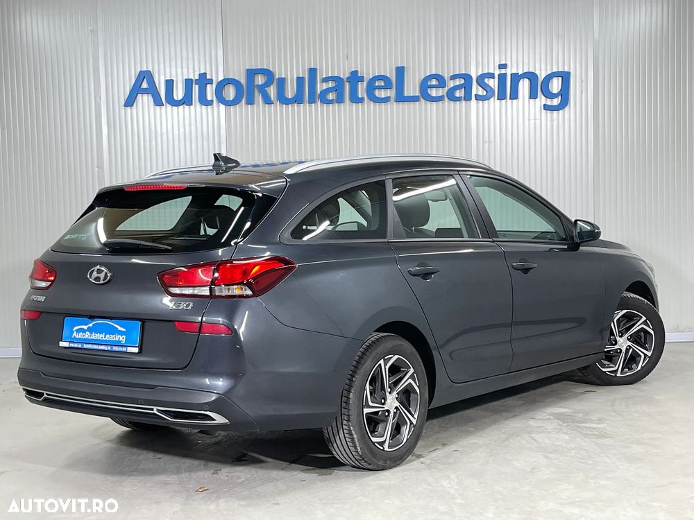 Hyundai i30 1.6 CRDI Select - 4
