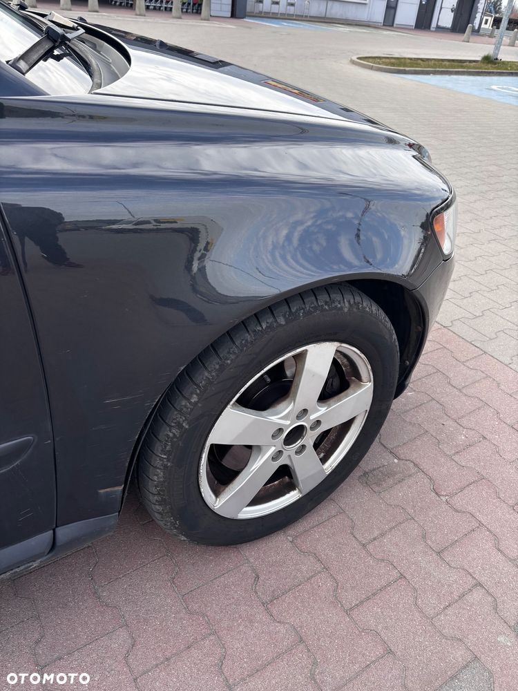 Volvo S40 2.0D - 20