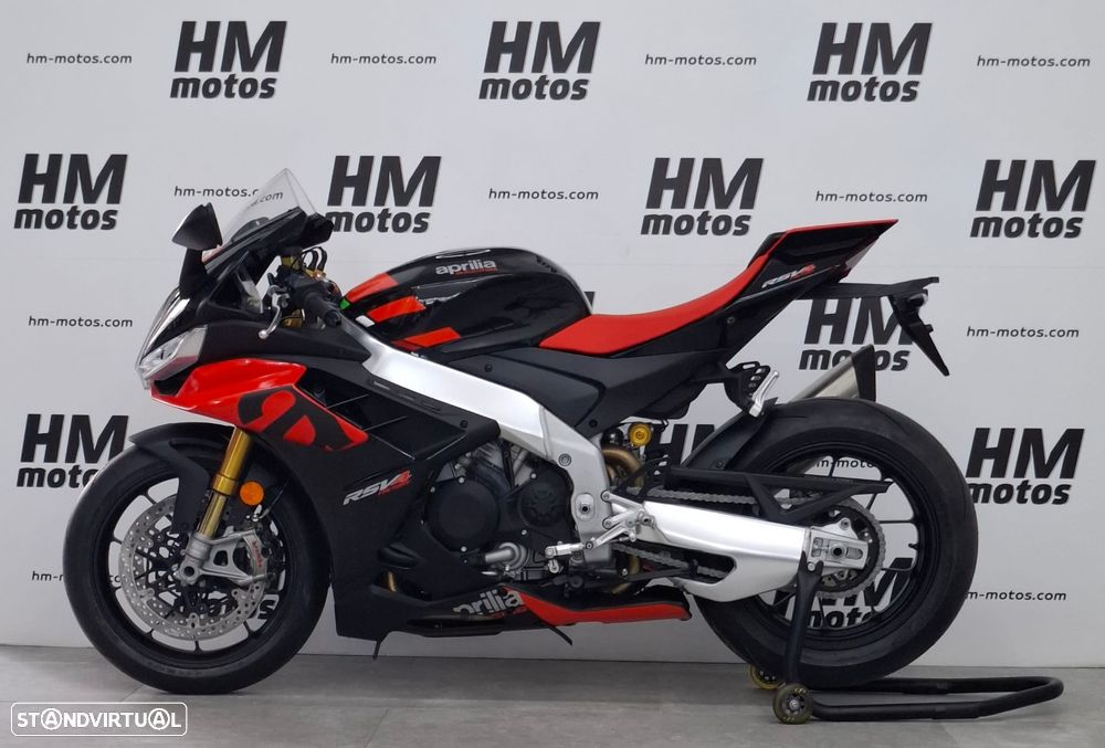 Aprilia RSV 4 FACTORY - 2