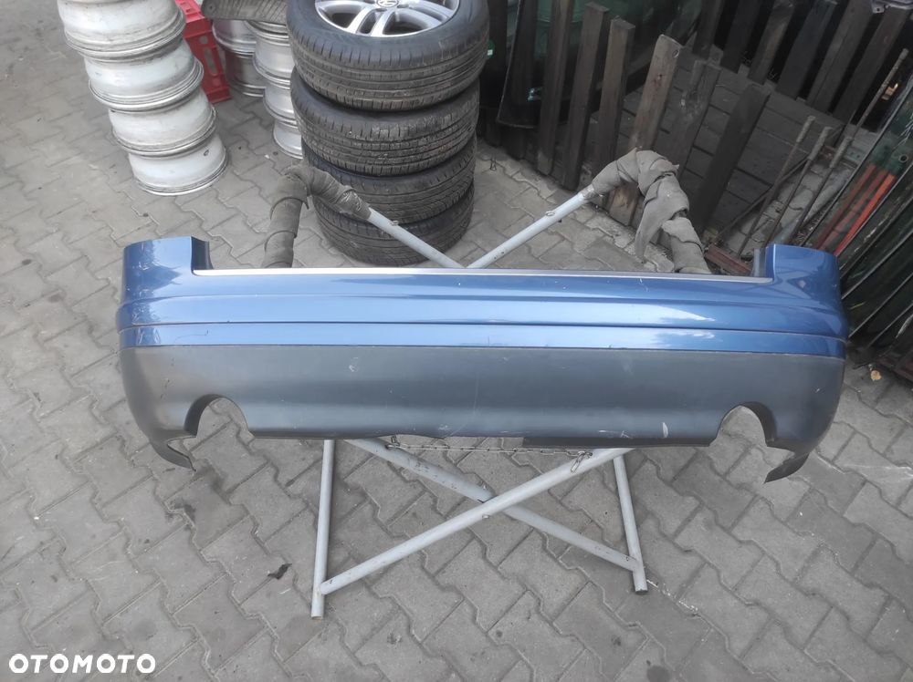 AUDI A4 B6 KOMBI AVANT 1.8T ZDERZAK TYŁ TYLNY LZ5W NIEBIESKI WYSYŁKA !!!