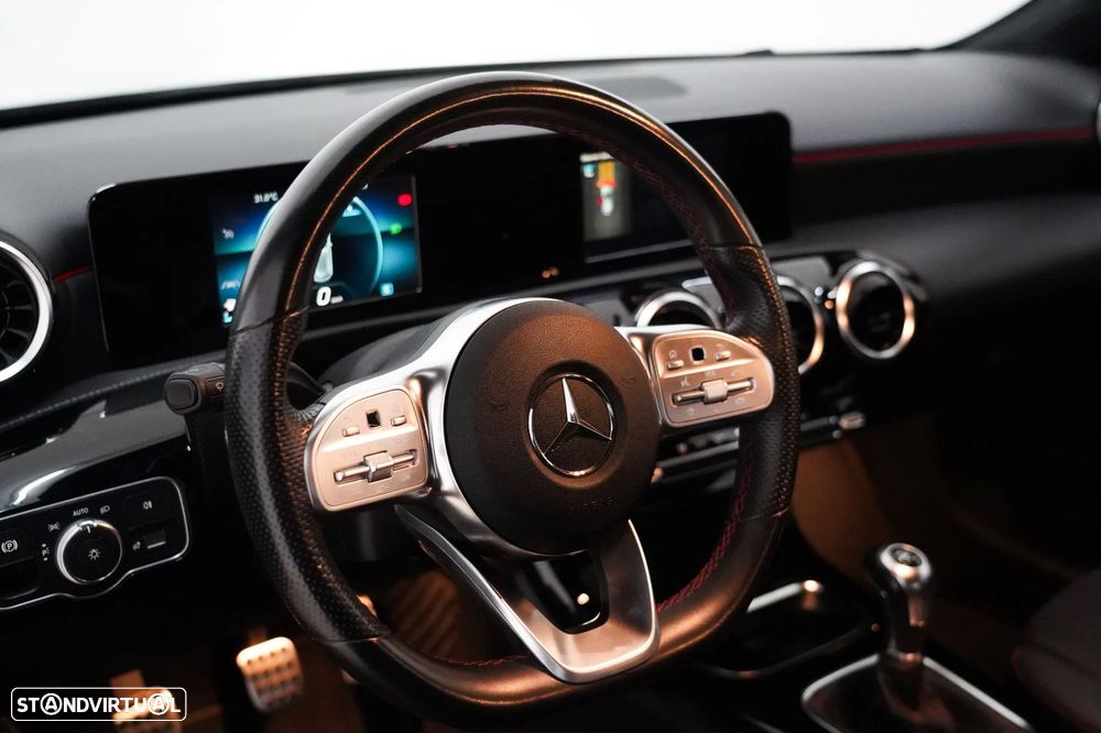 Mercedes-Benz A 160 AMG Line - 8