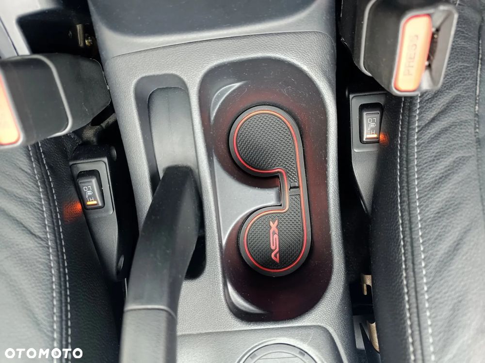 Mitsubishi ASX 1.8 DI-D 2WD Diamant Edition - 30