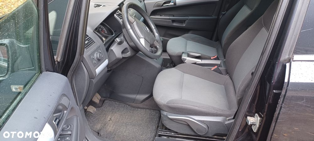 Opel Zafira 1.8 Family Plus - 7