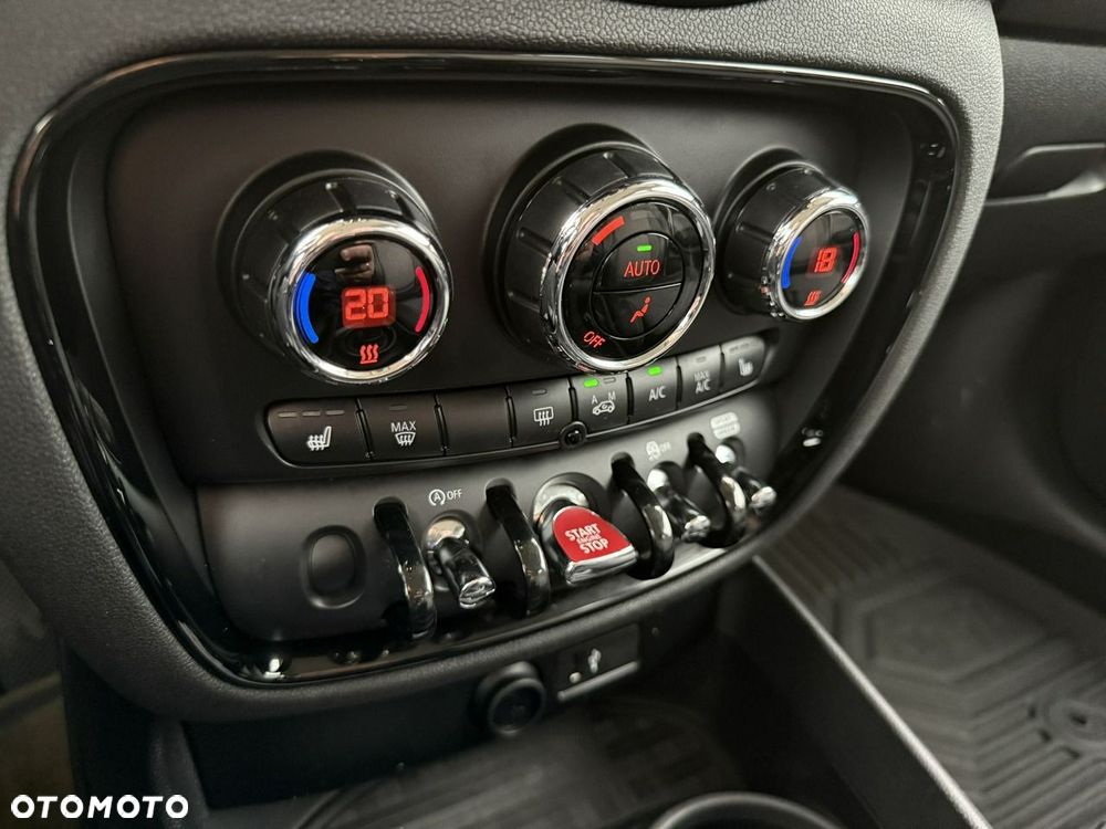 MINI Clubman Cooper - 17