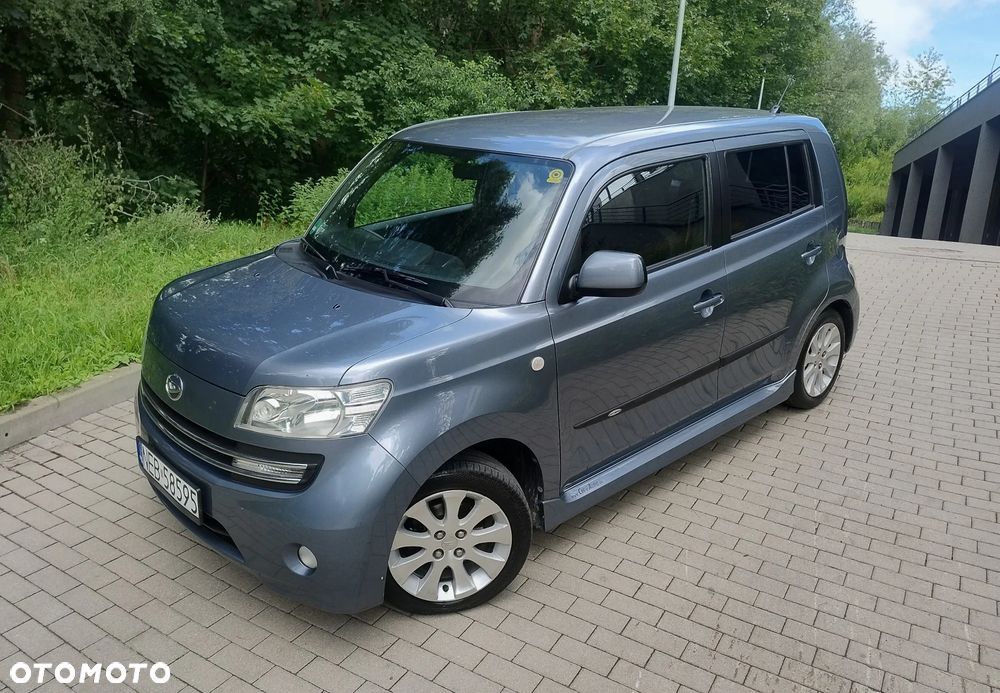Daihatsu Materia - 2