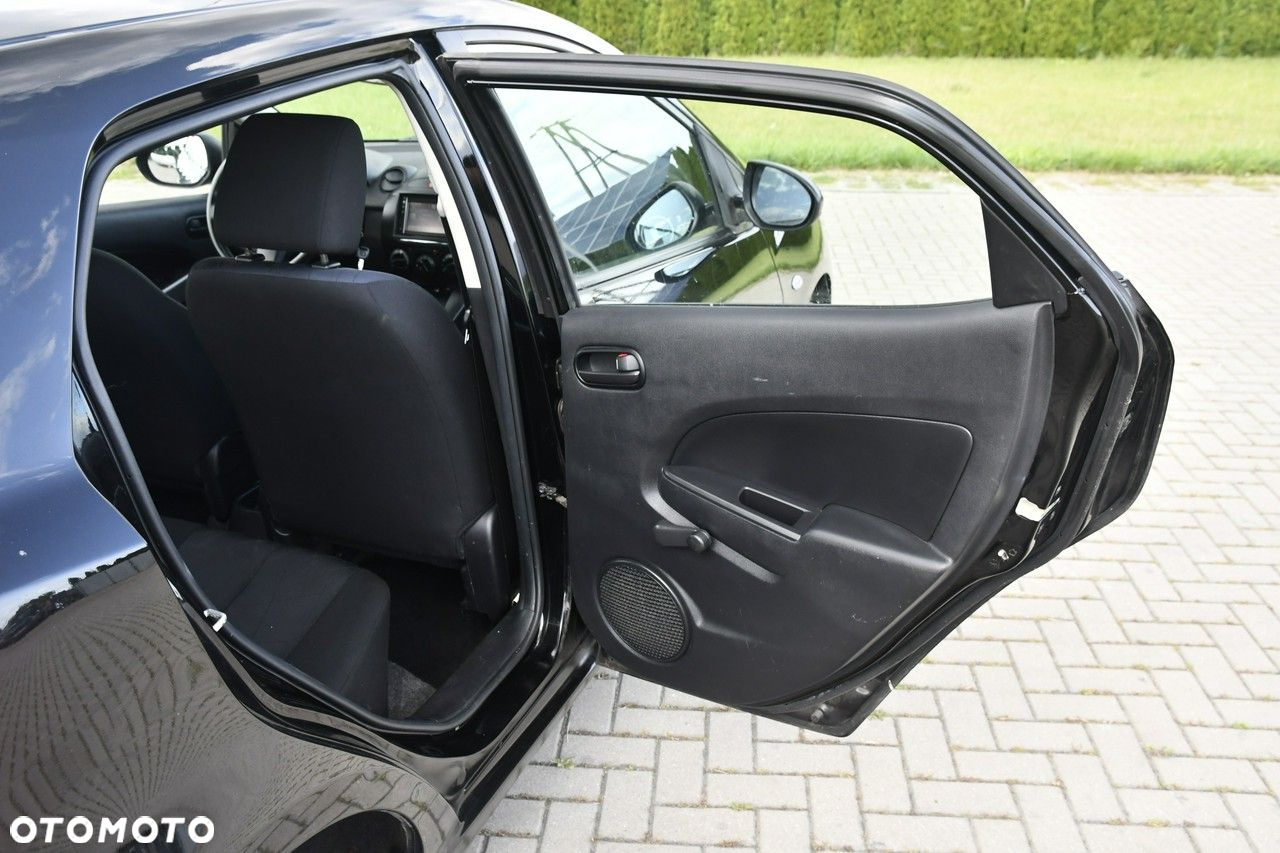Mazda 2 - 19