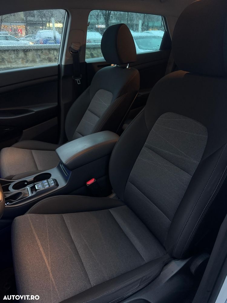 Hyundai Tucson 1.6 GDI 4WD DCT Premium - 9