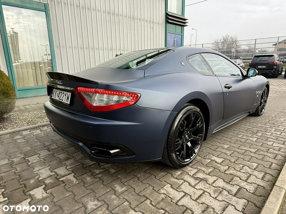 Maserati GranTurismo - 5