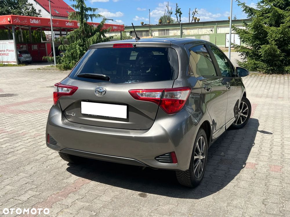 Toyota Yaris 1.0 VVT-i Y20 Club - 4