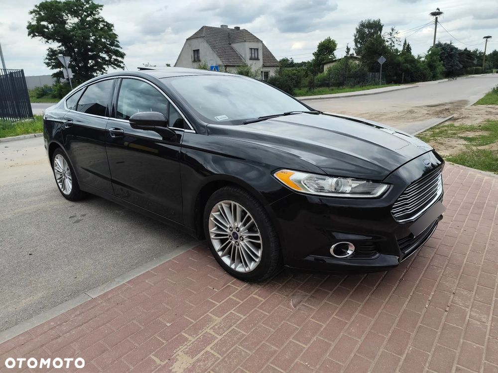 Ford Fusion - 1