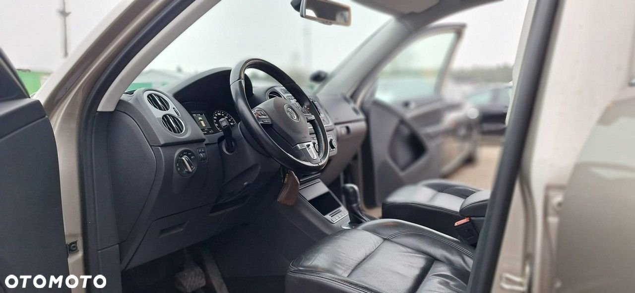 Volkswagen Tiguan - 9