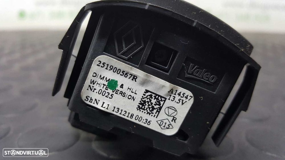 CONTROLE DE AJUSTE DE LUZES RENAULT CLIO IV DYNAMIQUE - 3