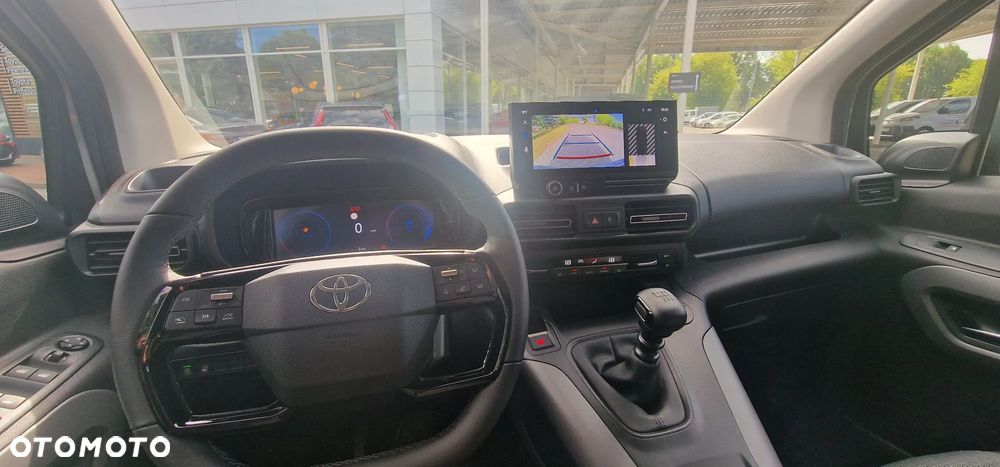 Toyota Proace City - 12