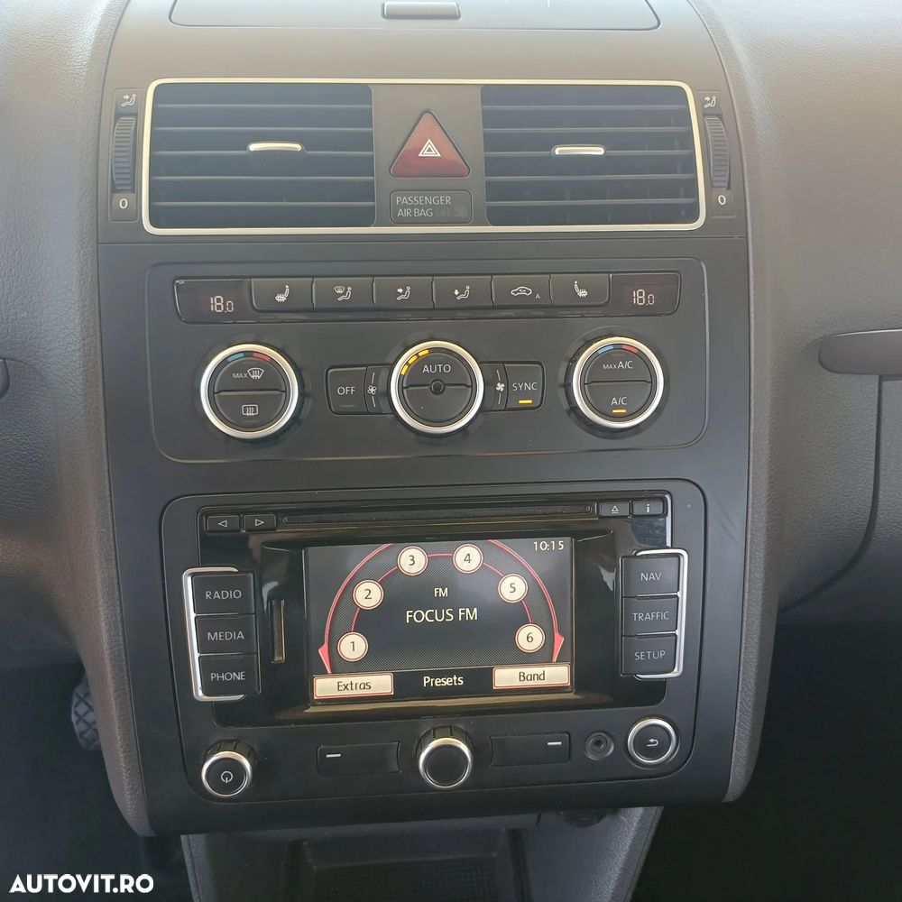 Volkswagen Touran 2.0 TDI DPF Highline - 7