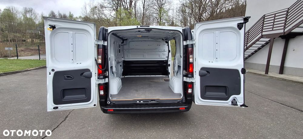 Renault TRAFIC VIVARO VITO T6  LIFT KLIMA  LED - 24