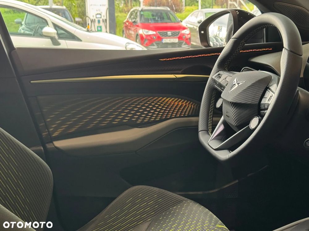 Cupra Raval 52kWh Dynamic - 25