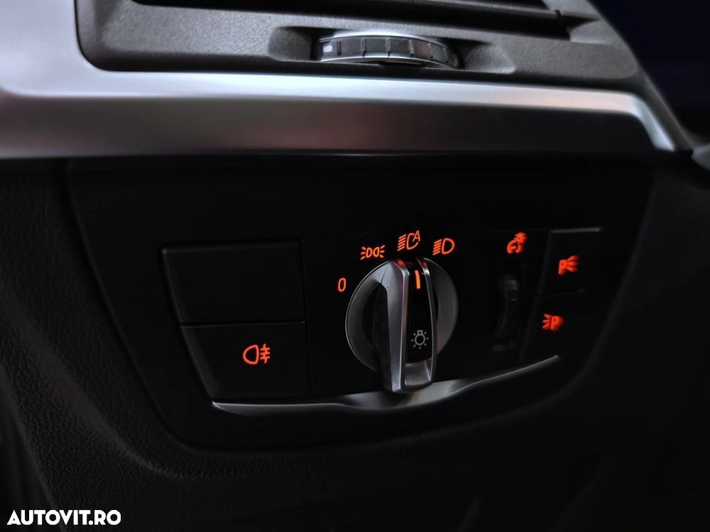 BMW X3 xDrive30e AT PHEV - 23