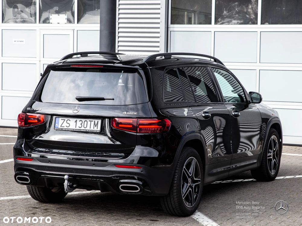 Mercedes-Benz GLB 220 mHEV 4-Matic AMG Line 8G-DCT - 17