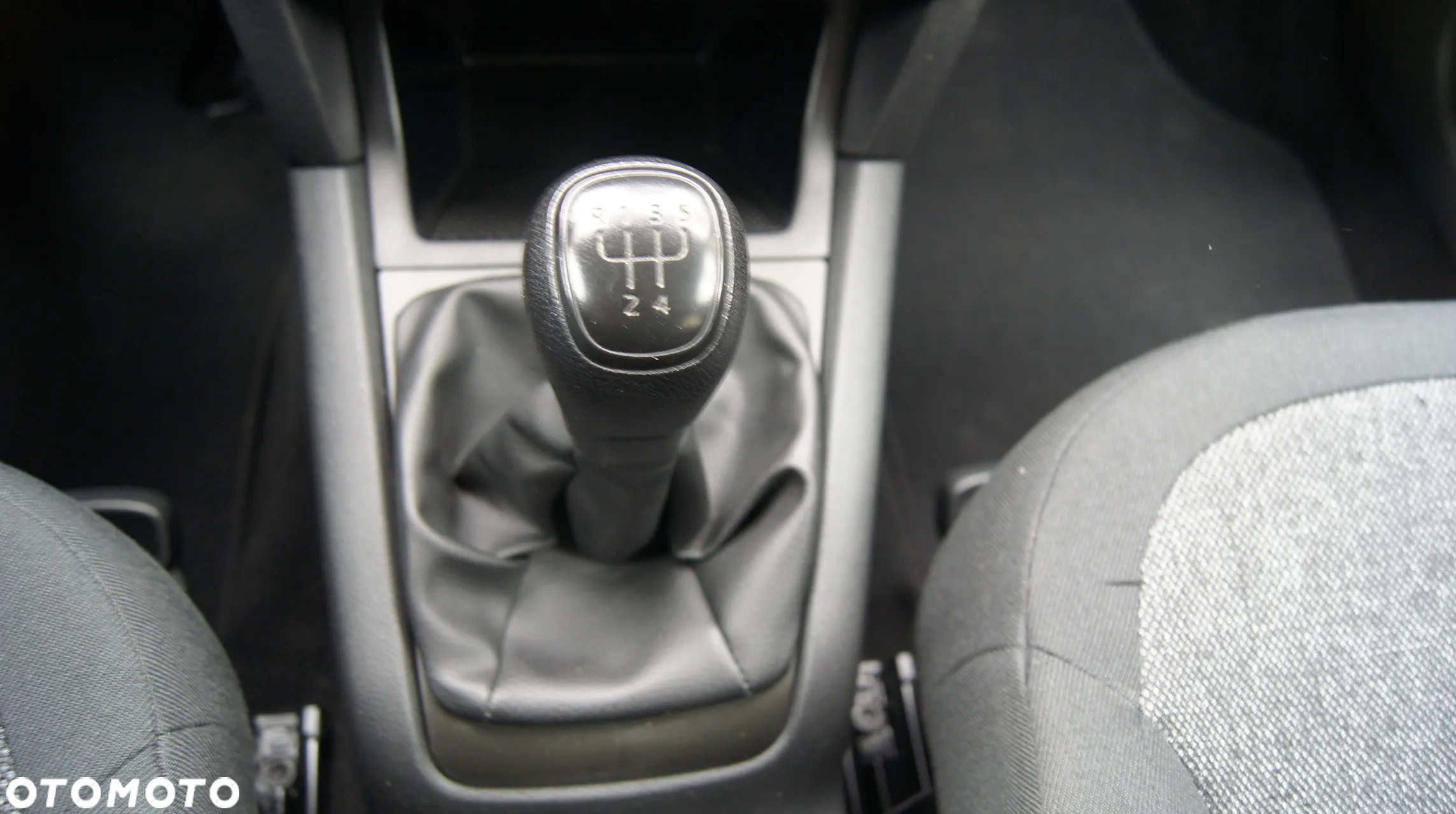 Skoda Yeti 2.0 TDI Joy - 23