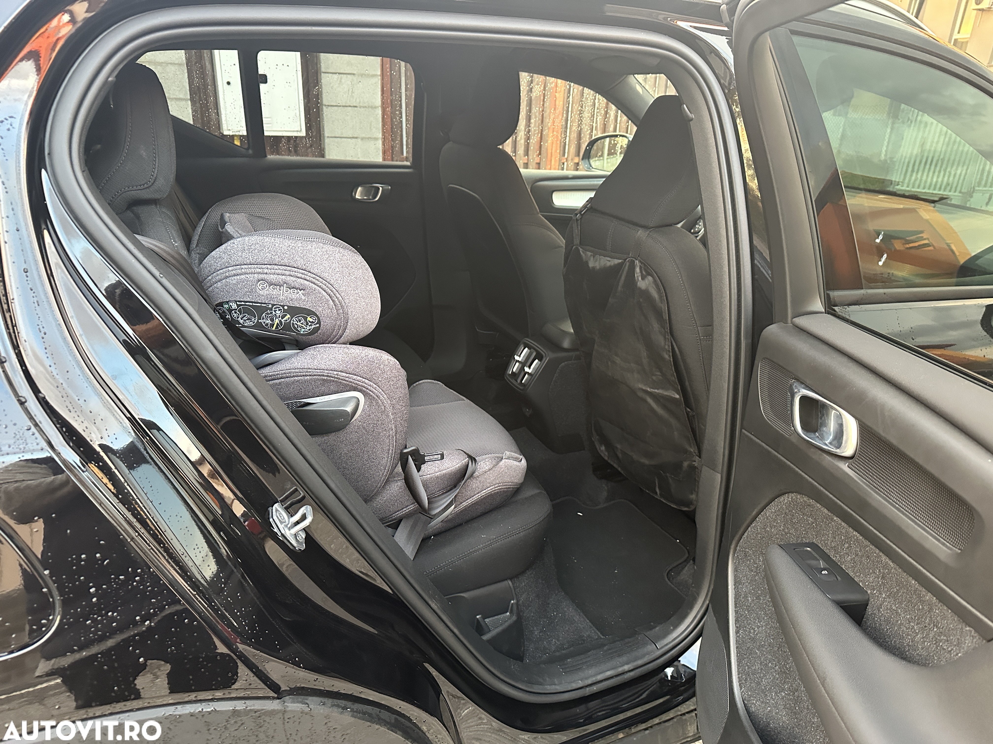 Volvo XC 40 T3 AT8 Momentum Pro - 15