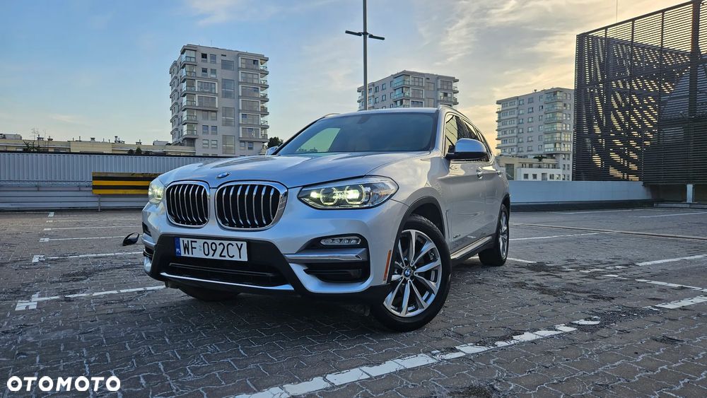 BMW X3 xDrive30i Luxury Line - 1