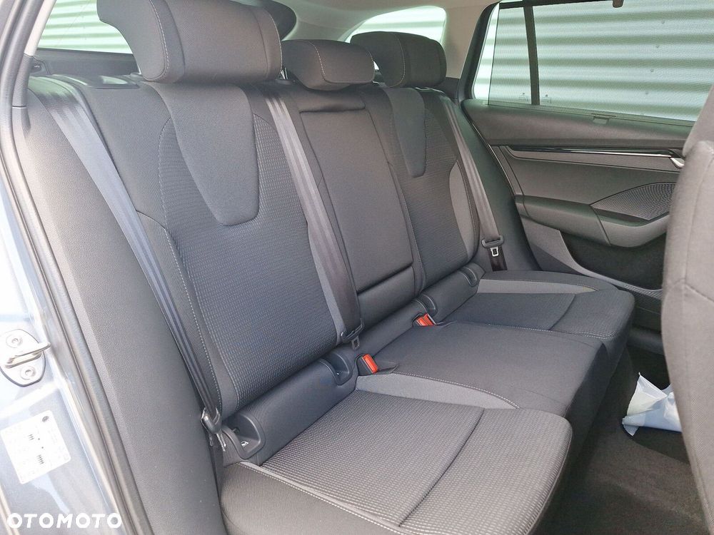 Skoda Octavia 1.5 TSI Selection - 15