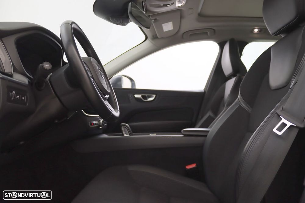 Volvo XC 60 - 4