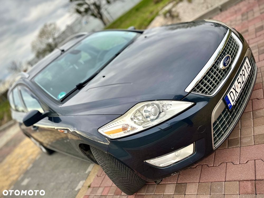 Ford Mondeo 2.0 Titanium - 28