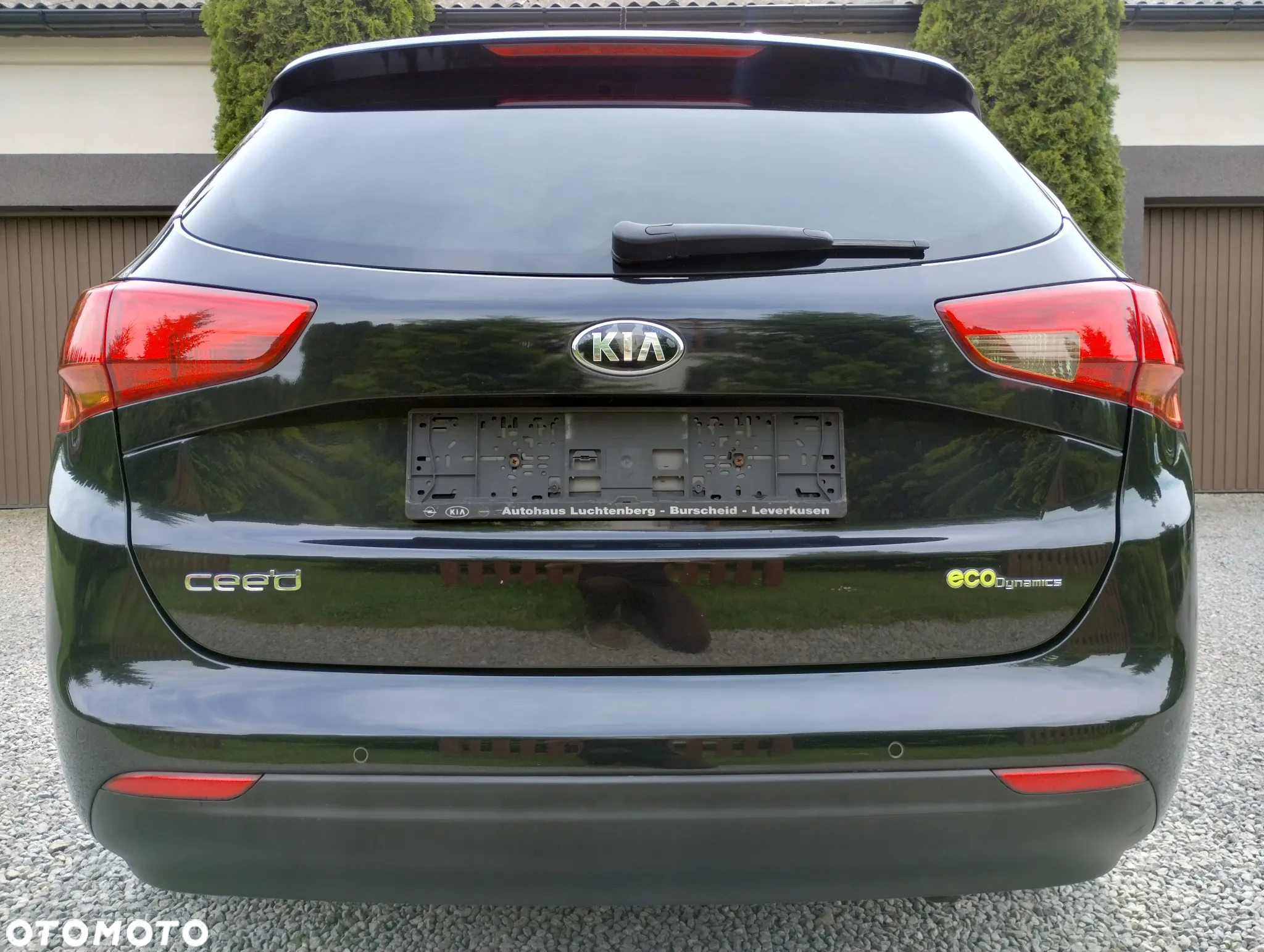 Kia Ceed 1.6 CRDi 128 ISG SW Spirit - 17