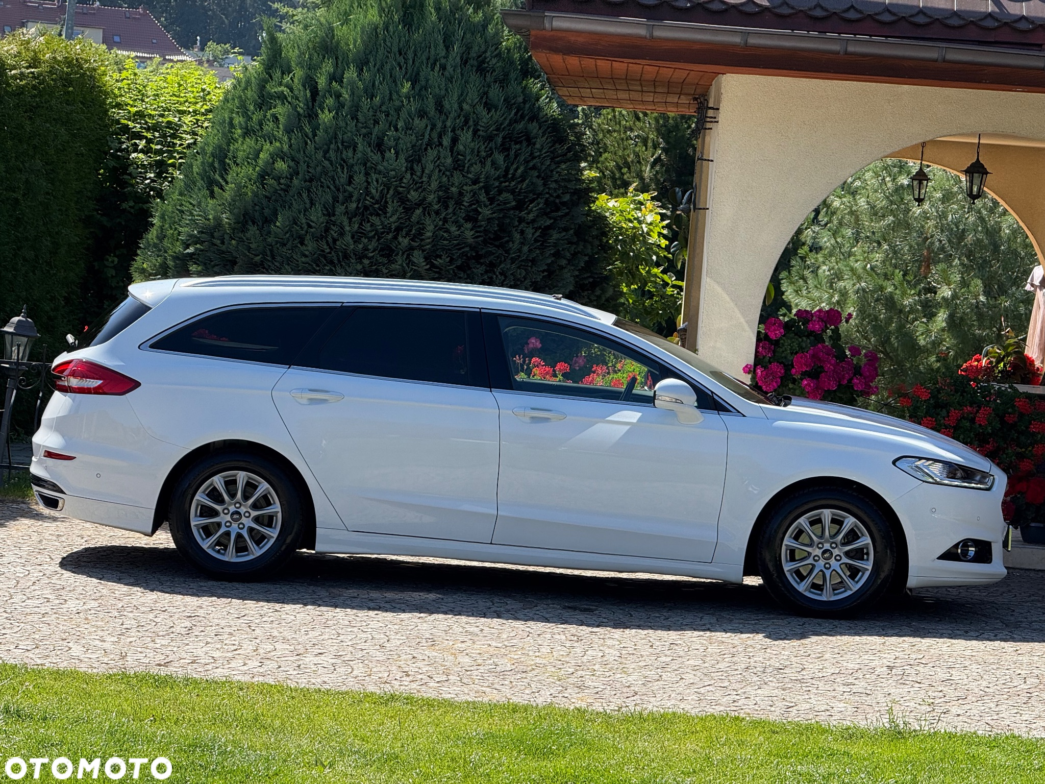 Ford Mondeo Turnier 2.0 TDCi Start-Stopp Titanium - 12
