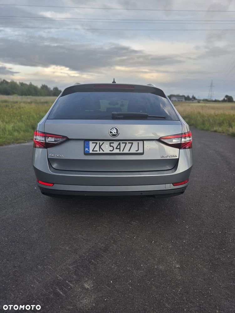 Skoda Superb - 5