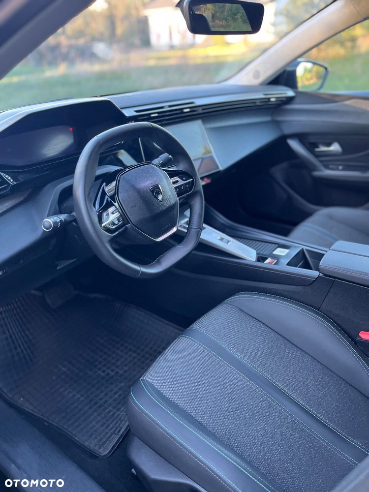 Peugeot 408 1.2 PureTech mHEV Allure S&S e-DSC6 - 19