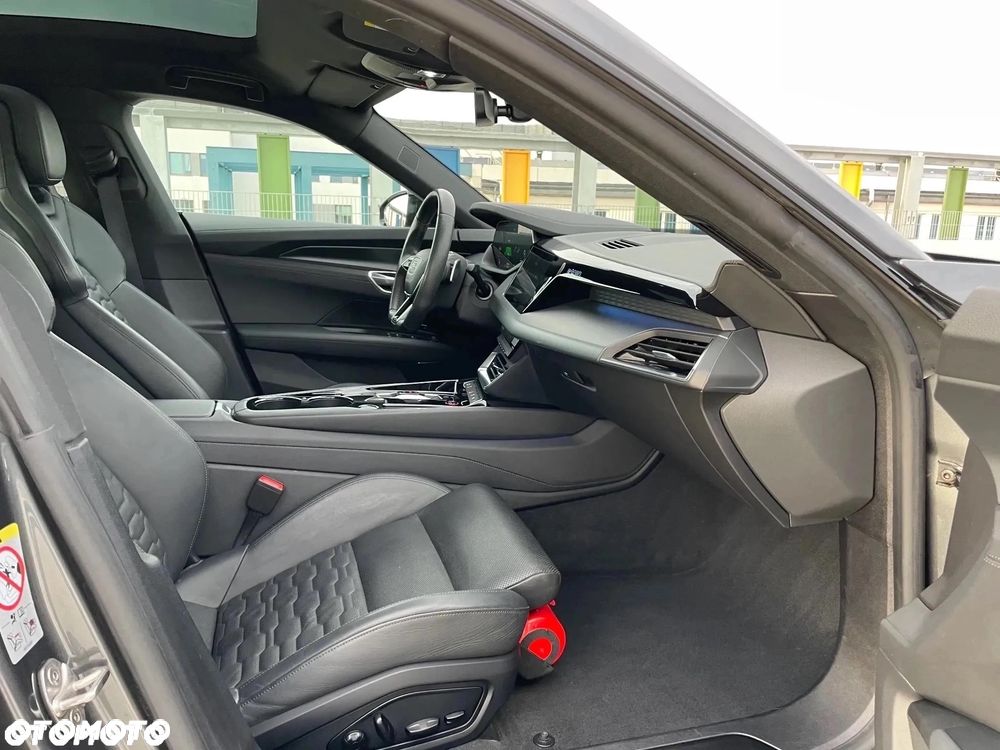 Audi e-tron GT 60 93kWh Quattro - 28
