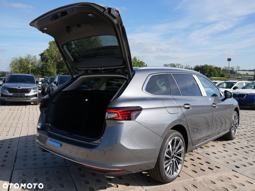 Skoda Superb 2.0 TDI SCR 4x4 L&K DSG - 17