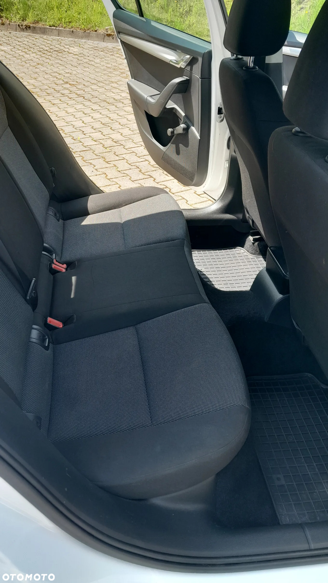 Skoda Octavia 1.6 TDI Active - 5