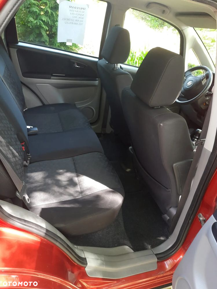 Suzuki SX4 2.0 DDiS Comfort 4WD - 5